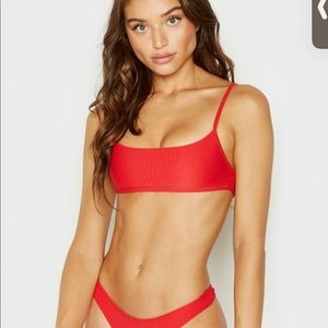 Frankies bikini top